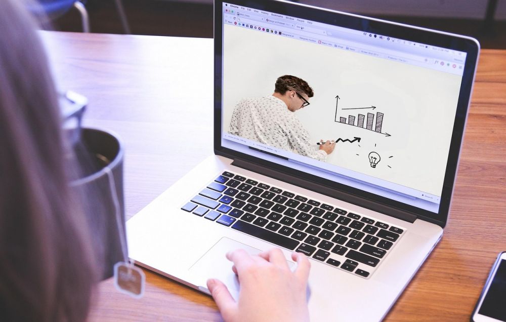 Utforsk mulighetene med et online-kurs